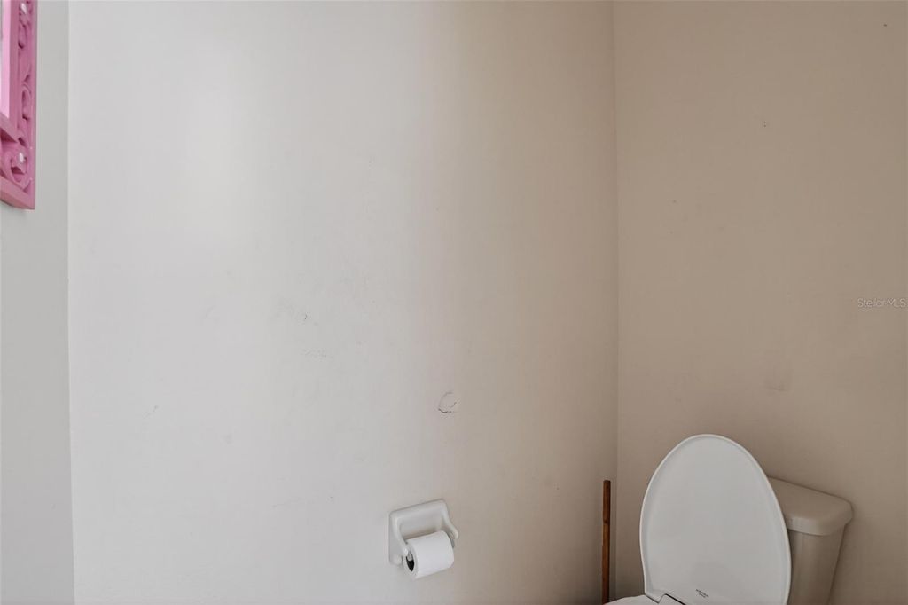 Image 40 of property listing at 11226 PRIMROSE CIRCLE, Bradenton, FL 34202