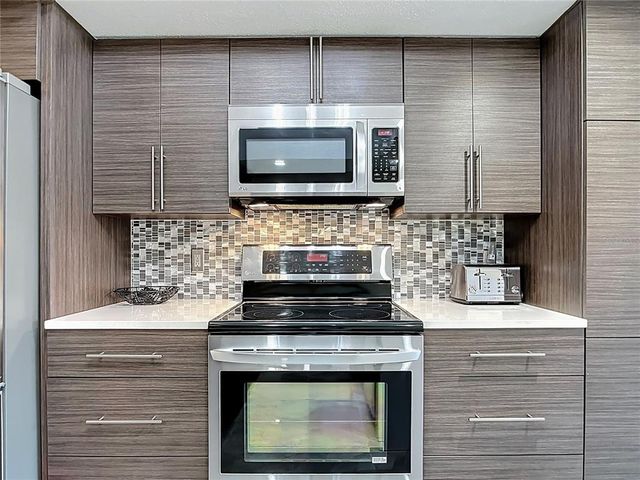 1335 ROCK DOVE COURT 111, Punta Gorda, FL 33950