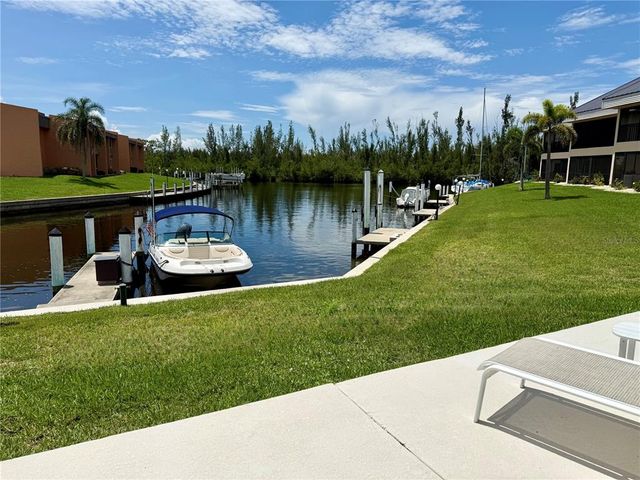 1335 ROCK DOVE COURT 111, Punta Gorda, FL 33950