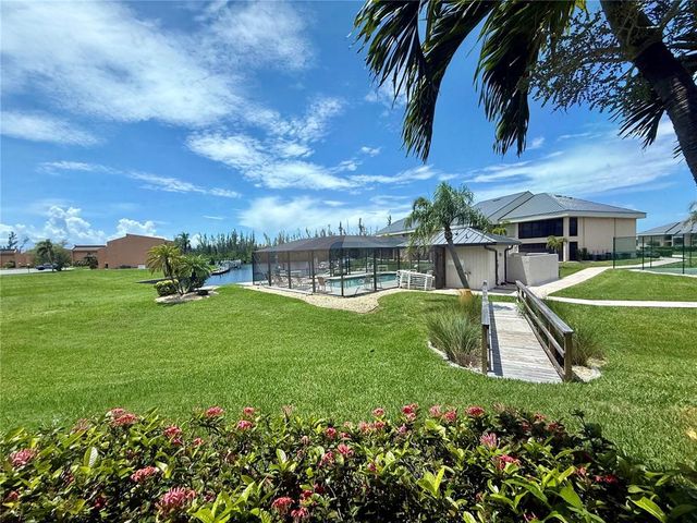 1335 ROCK DOVE COURT 111, Punta Gorda, FL 33950