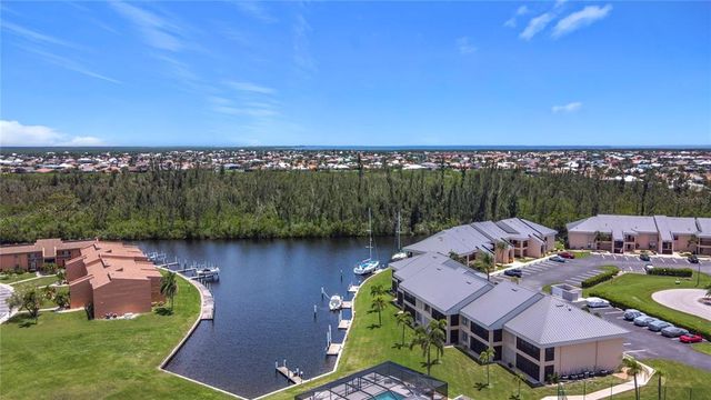1335 ROCK DOVE COURT 111, Punta Gorda, FL 33950