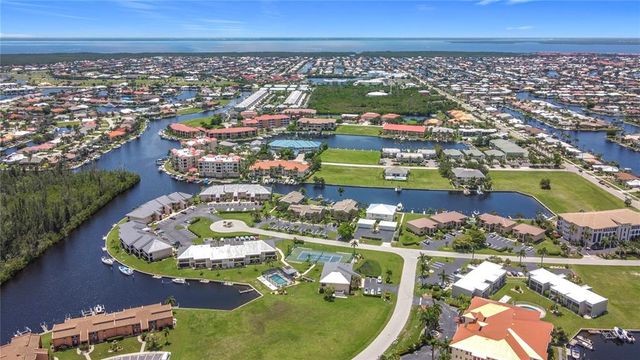 1335 ROCK DOVE COURT 111, Punta Gorda, FL 33950