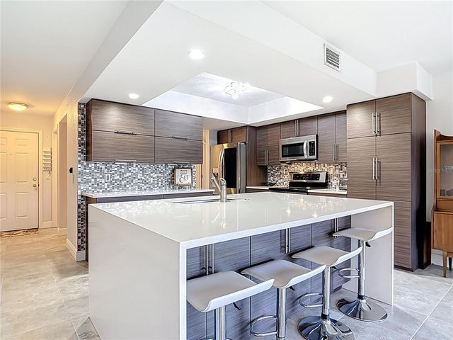 1335 ROCK DOVE COURT 111, Punta Gorda, FL 33950