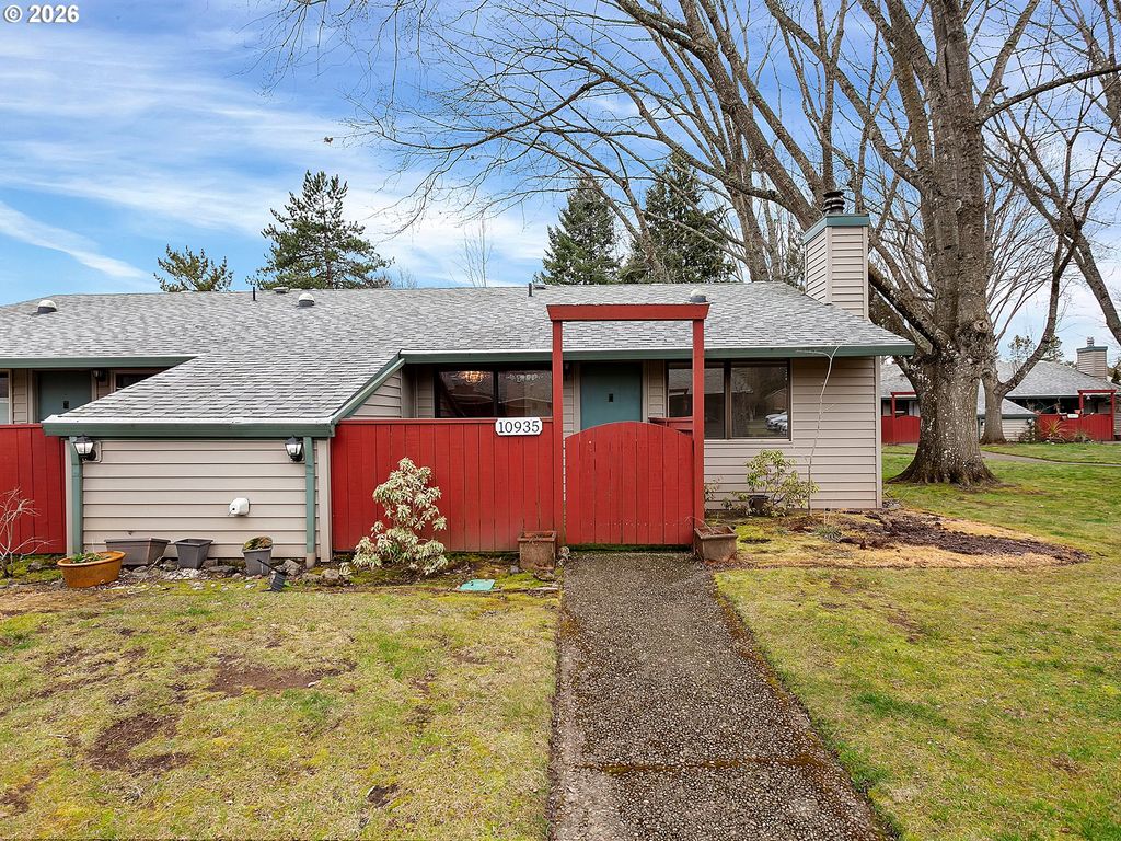 10935 Sw 121ST Ave, Tigard, OR 97223