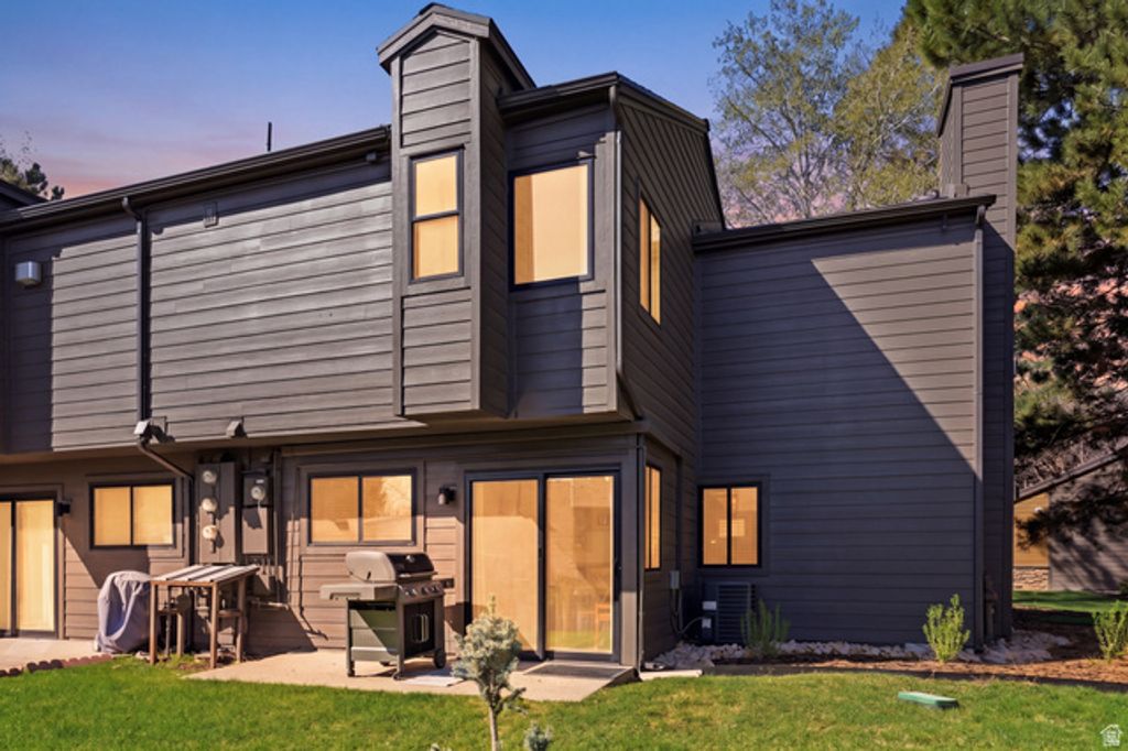 Image 21 of property listing at 1924 FROSTWOOD BLVD #27-A, Park City, UT 84098