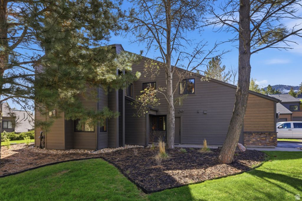 Image 39 of property listing at 1924 FROSTWOOD BLVD #27-A, Park City, UT 84098