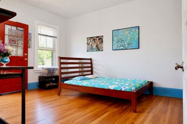 551 Bennington St, Boston, MA 02128