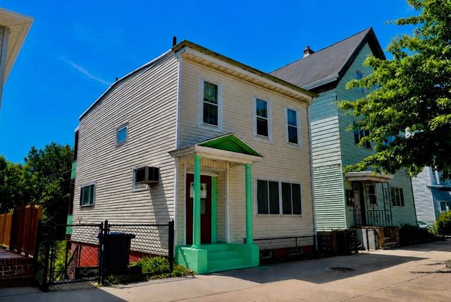 551 Bennington St, Boston, MA 02128