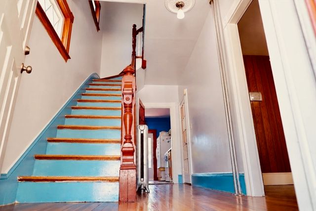 551 Bennington St, Boston, MA 02128