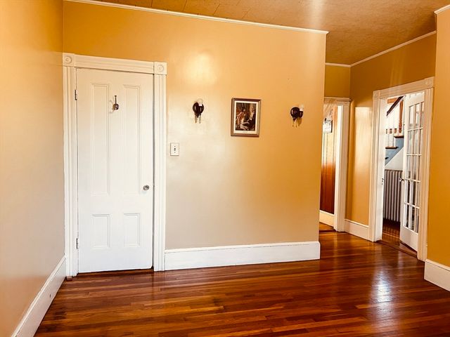 551 Bennington St, Boston, MA 02128
