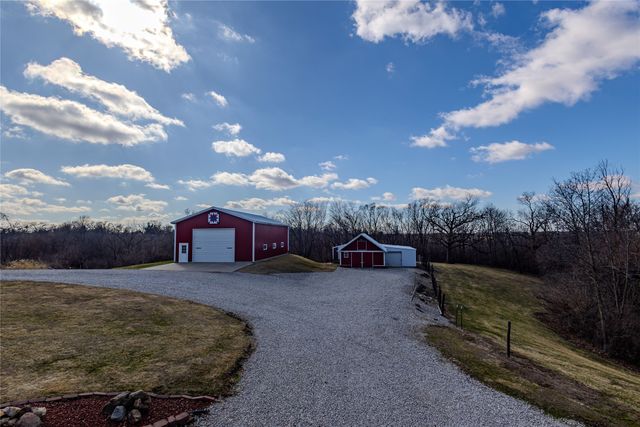 705 W 9th Street N, Newton, IA 50208