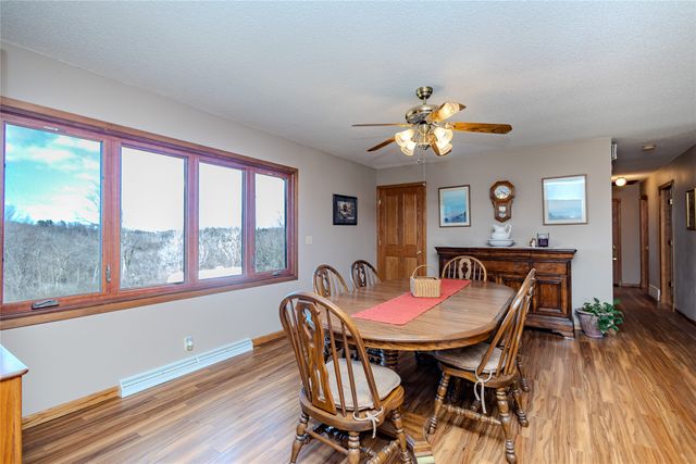 705 W 9th Street N, Newton, IA 50208