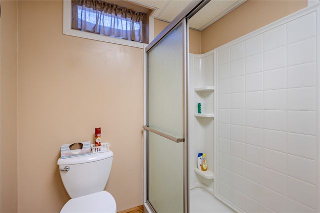 705 W 9th Street N, Newton, IA 50208