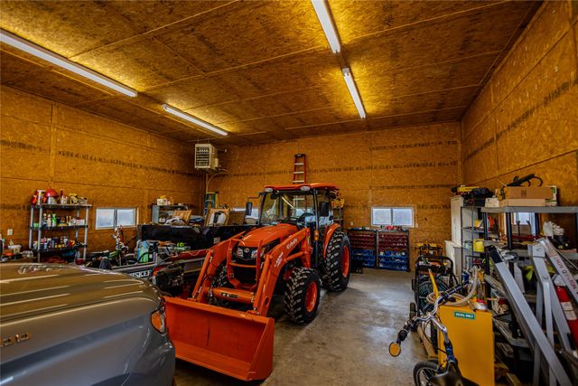 705 W 9th Street N, Newton, IA 50208