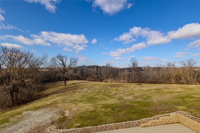 705 W 9th Street N, Newton, IA 50208