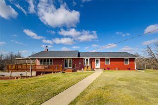 705 W 9th Street N, Newton, IA 50208