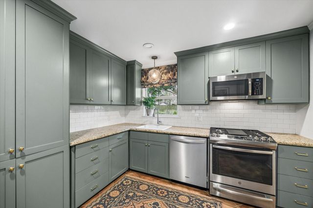2031 Chantilly Lane, Houston, TX 77018