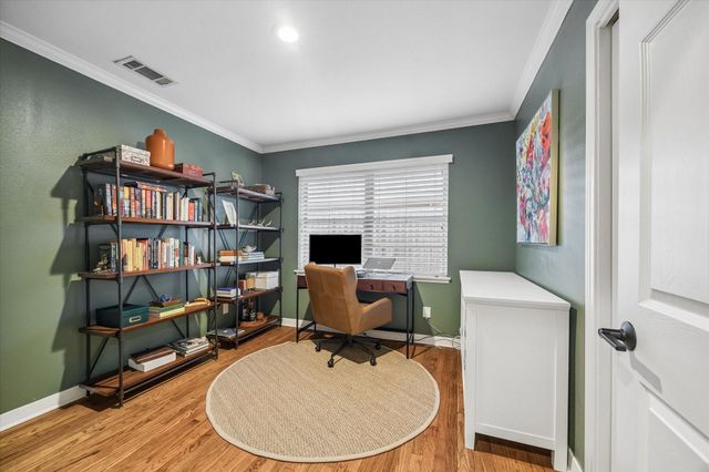 2031 Chantilly Lane, Houston, TX 77018