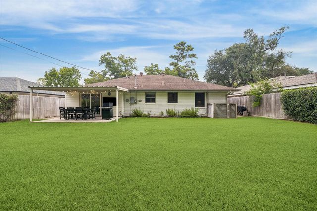 2031 Chantilly Lane, Houston, TX 77018