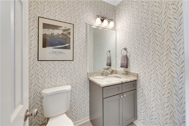 803 Barefoot Cove Drive, West Union, SC 29696