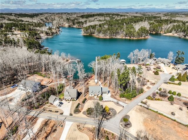 803 Barefoot Cove Drive, West Union, SC 29696