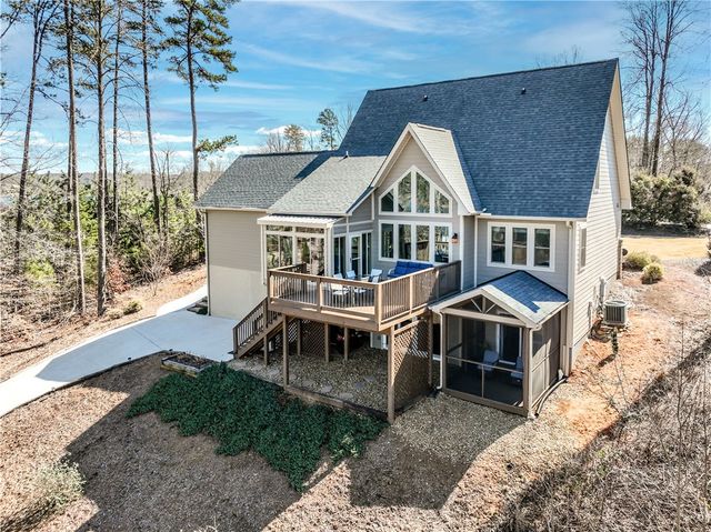 803 Barefoot Cove Drive, West Union, SC 29696