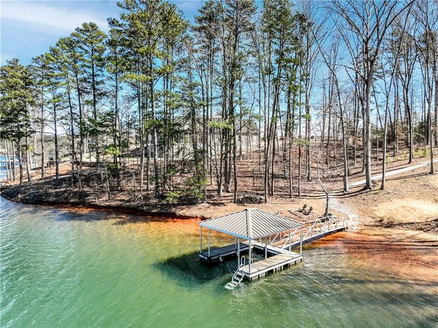 803 Barefoot Cove Drive, West Union, SC 29696