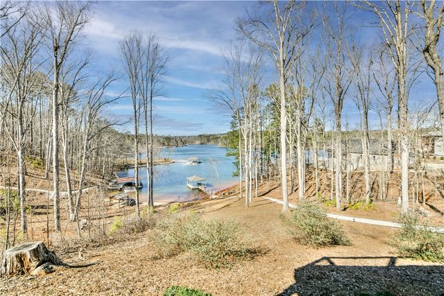 803 Barefoot Cove Drive, West Union, SC 29696