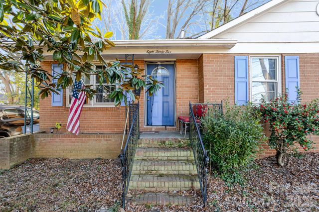 835 Ranch Road, Charlotte, NC 28208