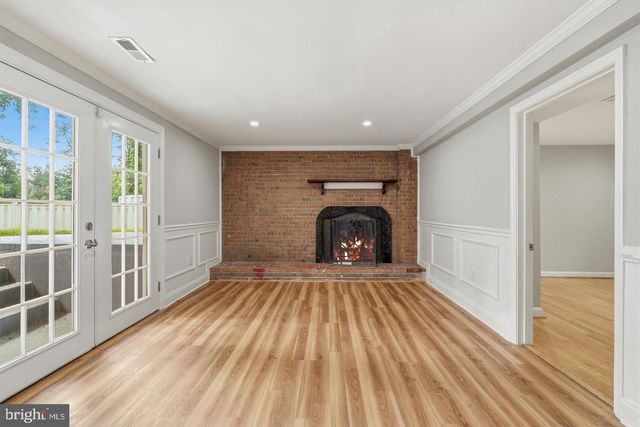 14707 DUNBAR LN, Woodbridge, VA 22193