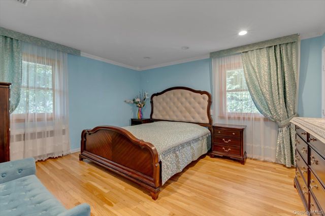 902 Preston Road, East Meadow, NY 11554
