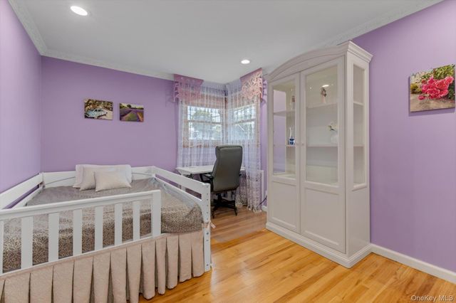 902 Preston Road, East Meadow, NY 11554