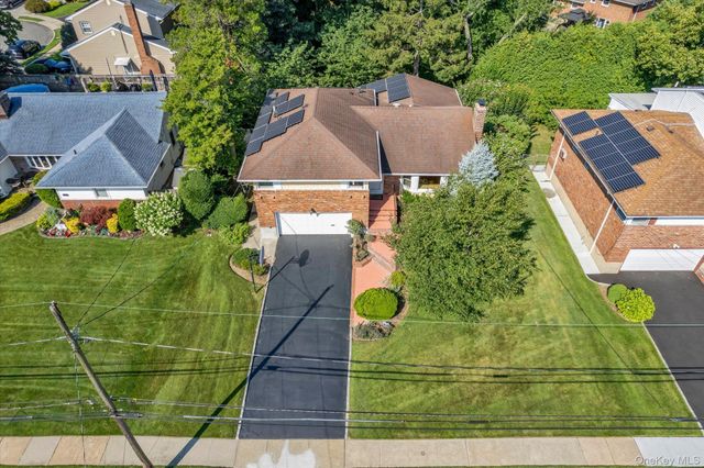 902 Preston Road, East Meadow, NY 11554