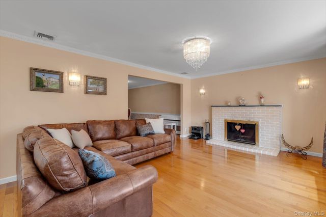 902 Preston Road, East Meadow, NY 11554