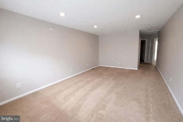 40 COMPASS CIR, Mount Laurel, NJ 08054