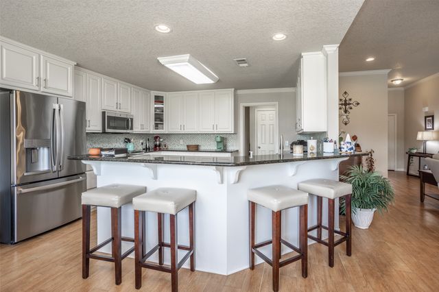 504 Katie Street, Lindsay, TX 76250