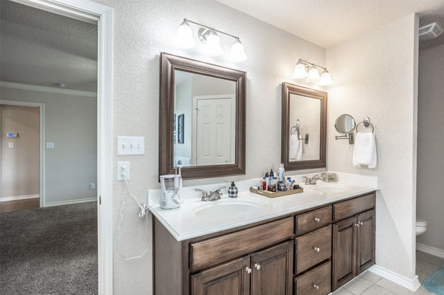 504 Katie Street, Lindsay, TX 76250