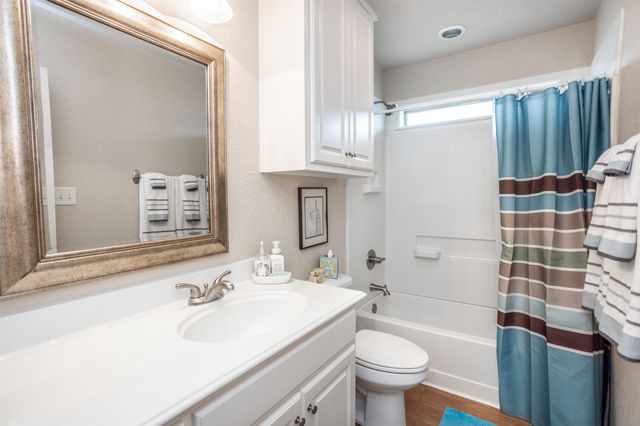 504 Katie Street, Lindsay, TX 76250