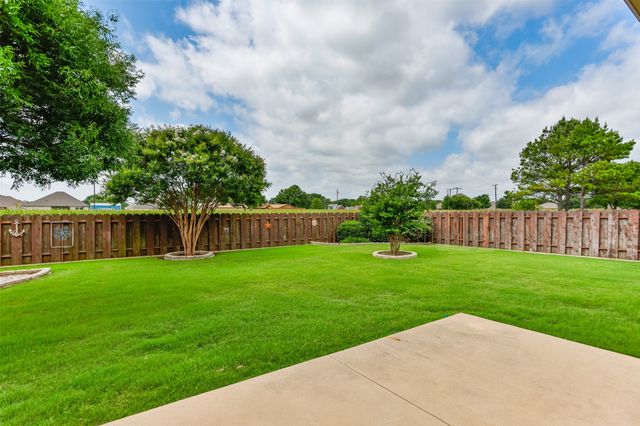 504 Katie Street, Lindsay, TX 76250