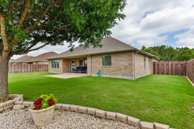 504 Katie Street, Lindsay, TX 76250