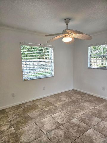 12191 Broadleaf Court, Wellington, FL 33414