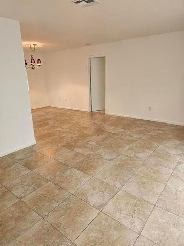 12191 Broadleaf Court, Wellington, FL 33414