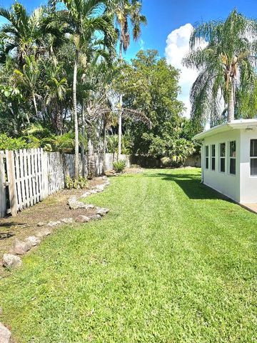 12191 Broadleaf Court, Wellington, FL 33414