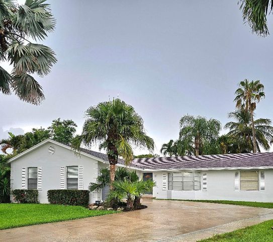 12191 Broadleaf Court, Wellington, FL 33414