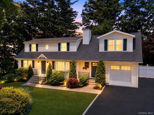 59 Chester Place, Thornwood, NY 10594