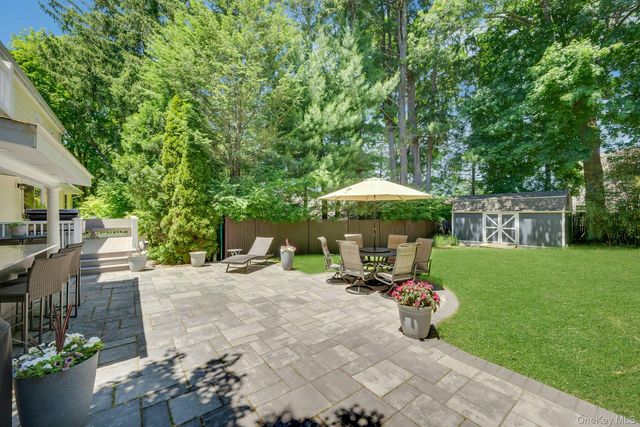 59 Chester Place, Thornwood, NY 10594