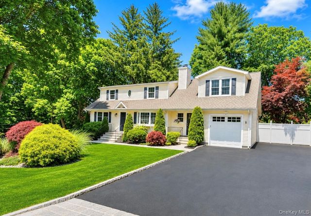 59 Chester Place, Thornwood, NY 10594