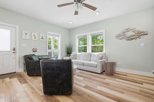 311 Waveland Avenue, Waveland, MS 39576