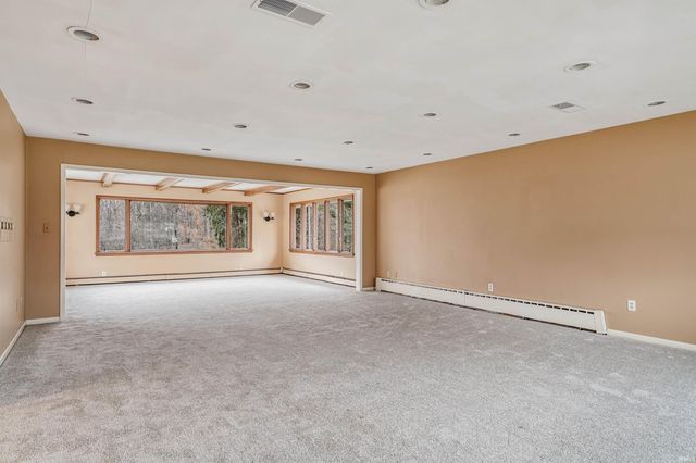 7137 Rose Ann Parkway, Fort Wayne, IN 46804