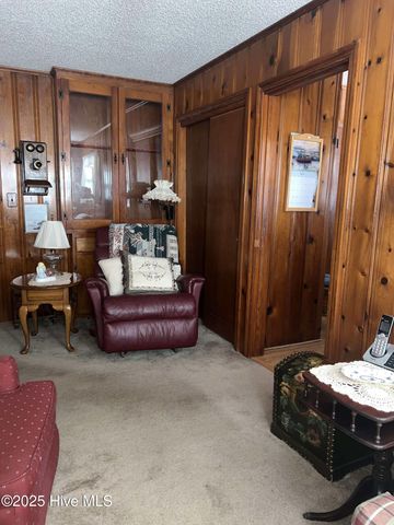 215 Nunn Street, Havelock, NC 28532